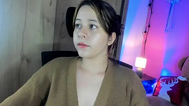 agnes 213 online show from February 28, 2026, 9:03 pm