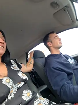 casaloucuras online show from April 8, 2026, 4:08 pm