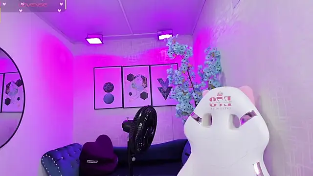 Theia moon online show from February 23, 2026, 12:39 pm