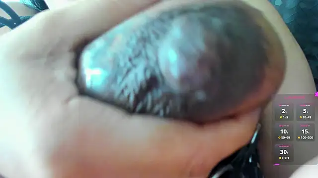 Snapshot of Venus_Blackk chatting on March 21, 2025, 11:45 pm Venus Blackk online show from March 21, 2025, 11:45 pm
