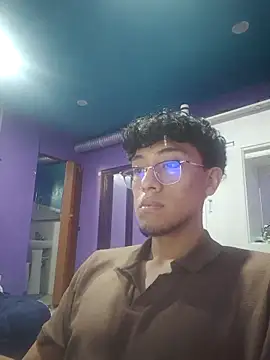 Fabpingon online show from September 17, 2025, 7:38 pm