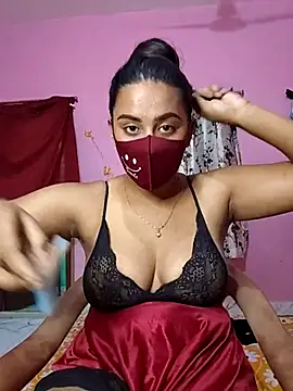 lovely-tanu online show from October 22, 2025, 11:42 am