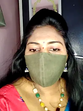 Snapshot of RomeoJuliet345 chatting on November 25, 2025, 7:52 am RomeoJuliet345 online show from November 25, 2025, 7:52 am