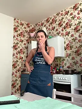 MiraMiss online show from March 13, 2026, 8:08 am