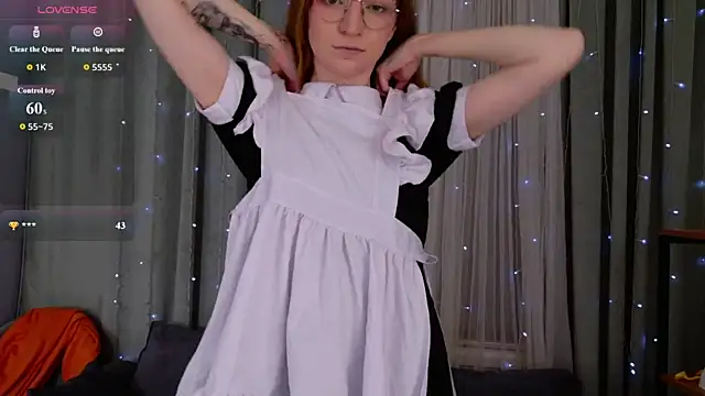 VioletShine online show from February 19, 2026, 1:19 pm