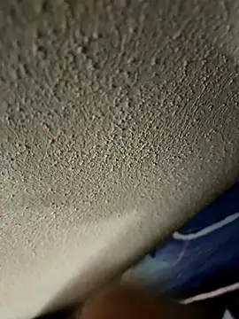 Snapshot of Alee3xxx chatting on October 31, 2025, 1:30 pm Alee3xxx online show from October 31, 2025, 1:30 pm