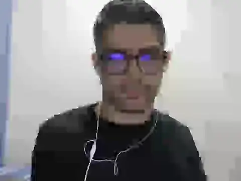 Snapshot of DiGabriel chatting on May 11, 2026, 5:53 am DiGabriel online show from May 11, 2026, 5:53 am