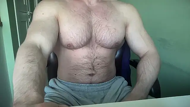 Snapshot of Mrbiceps23 chatting on March 12, 2026, 9:46 am Mrbiceps23 online show from March 12, 2026, 9:46 am