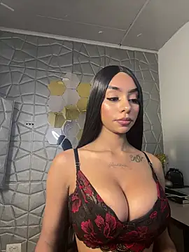 Tiffanny online show from March 3, 2025, 12:50 pm