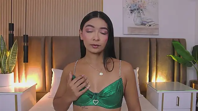 MeganCruzGB online show from January 14, 2026, 12:42 pm