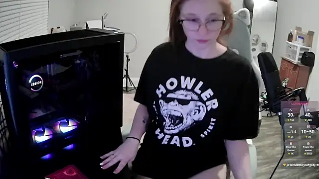 LilyFoxxx online show from October 22, 2025, 3:17 am