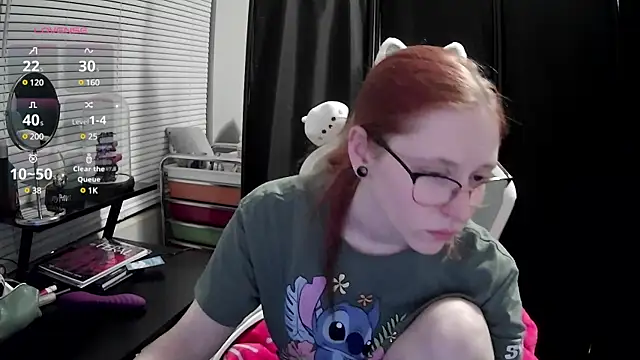 LilyFoxxx online show from February 24, 2025, 3:55 am