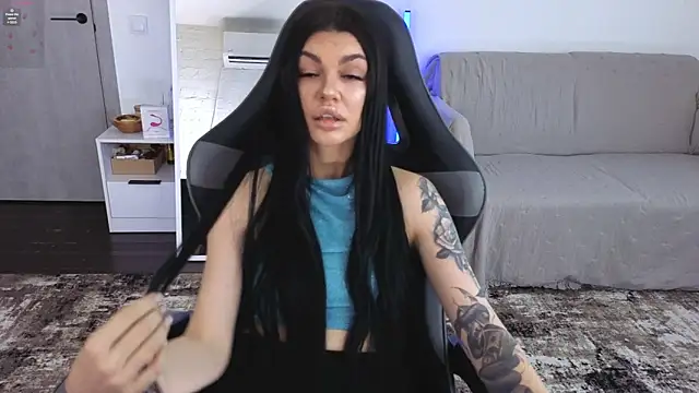 Tiffany lab online show from March 10, 2026, 12:20 pm