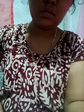 Snapshot of Super-Couple chatting on February 17, 2026, 3:37 am Super-Couple online show from February 17, 2026, 3:37 am