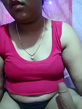 Snapshot of Super-Couple chatting on December 3, 2025, 6:40 pm Super-Couple online show from December 3, 2025, 6:40 pm