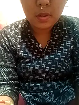 Snapshot of Super-Couple chatting on January 6, 2026, 4:22 pm Super-Couple online show from January 6, 2026, 4:22 pm