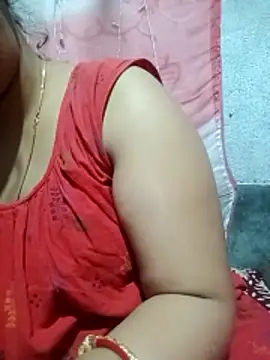 Snapshot of Super-Couple chatting on January 8, 2026, 5:02 am Super-Couple online show from January 8, 2026, 5:02 am