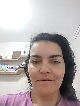 escritorasafada online show from September 23, 2025, 4:52 am