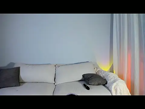 Snapshot of Mellovely chatting on November 1, 2025, 11:59 am Mellovely online show from November 1, 2025, 11:59 am