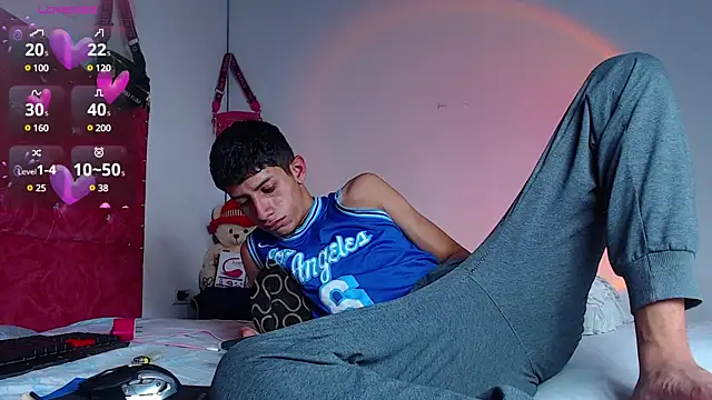 Snapshot of BIG_cockpether chatting on February 11, 2025, 2:02 pm BIG cockpether online show from February 11, 2025, 2:02 pm