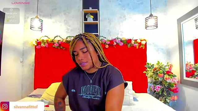 SilvannaFit online show from February 16, 2026, 12:04 pm