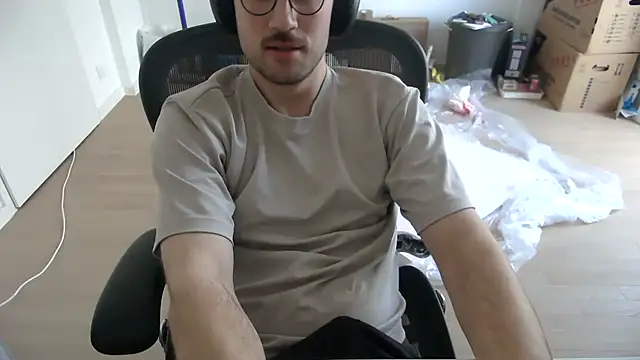 Snapshot of taallguyy_196 chatting on March 10, 2026, 6:50 am taallguyy 196 online show from March 10, 2026, 6:50 am