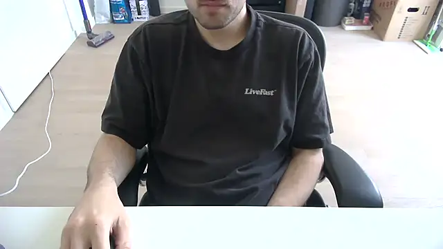 Snapshot of taallguyy_196 chatting on March 22, 2026, 9:11 am taallguyy 196 online show from March 22, 2026, 9:11 am