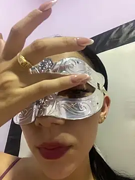 Estrella-Wicked online show from December 3, 2024, 8:44 pm