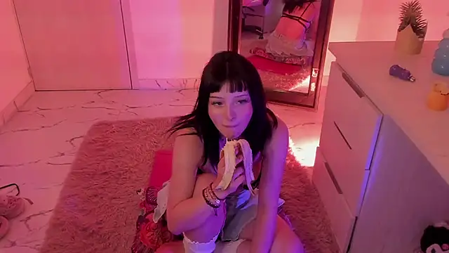 Snapshot of Francesca1_ chatting on March 10, 2025, 8:45 pm Francesca1  online show from March 10, 2025, 8:45 pm