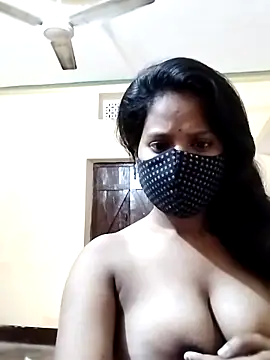 Snapshot of Shivani_Tivari chatting on January 31, 2026, 7:12 pm Shivani Tivari online show from January 31, 2026, 7:12 pm