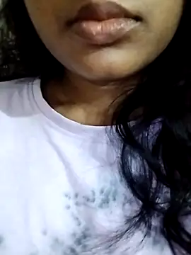 Snapshot of Shivani_Tivari chatting on March 1, 2026, 9:20 am Shivani Tivari online show from March 1, 2026, 9:20 am