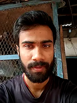 Snapshot of Skinny_Bigass_23 chatting on February 15, 2025, 6:12 am Skinny Bigass 23 online show from February 15, 2025, 6:12 am