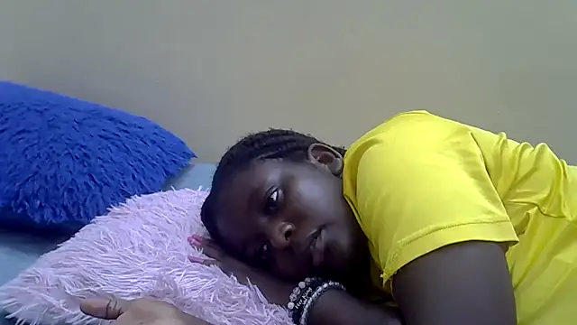 Snapshot of Harrisamor chatting on November 17, 2025, 1:04 pm Harrisamor online show from November 17, 2025, 1:04 pm