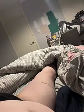 AmberTaylorXxx online show from March 9, 2026, 6:33 pm