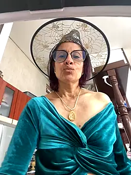 Goddess-Love- online show from October 20, 2025, 7:14 pm
