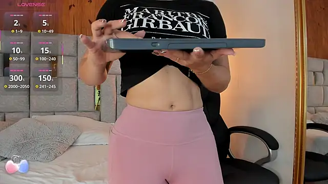 Saori newman online show from September 29, 2025, 12:55 pm