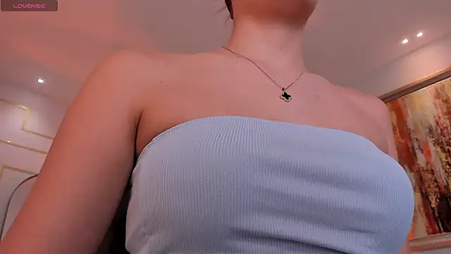 KaiaFerreira online show from November 27, 2025, 12:27 pm