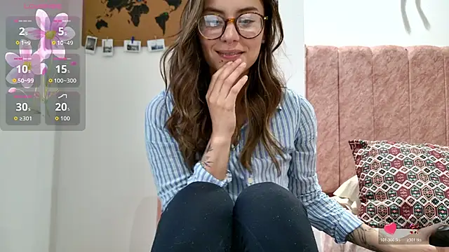 Emmy petit online show from February 8, 2026, 11:02 pm