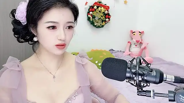 starsqimei online show from January 19, 2026, 5:44 am