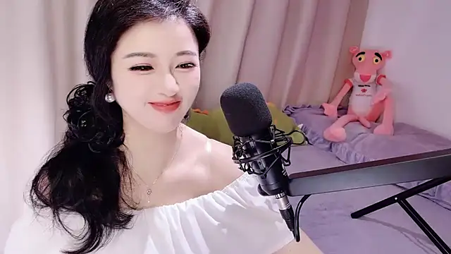 starsqimei online show from March 24, 2026, 5:40 am