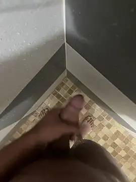 mylovetr1 online show from December 21, 2024, 5:58 am