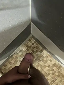 mylovetr1 online show from January 12, 2025, 3:49 am