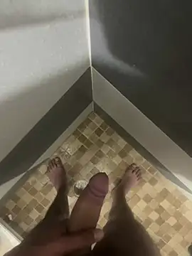 mylovetr1 online show from February 10, 2025, 6:20 am