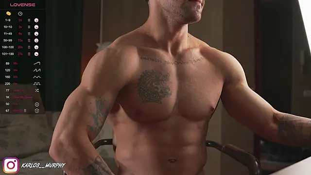 Snapshot of Karlos_Ripped_ chatting on March 21, 2025, 12:06 pm Karlos Ripped online show from March 21, 2025, 12:06 pm