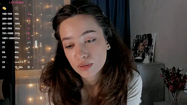 Snapshot of EmeliaReaper chatting on February 23, 2025, 11:25 pm EmeliaReaper online show from February 23, 2025, 11:25 pm