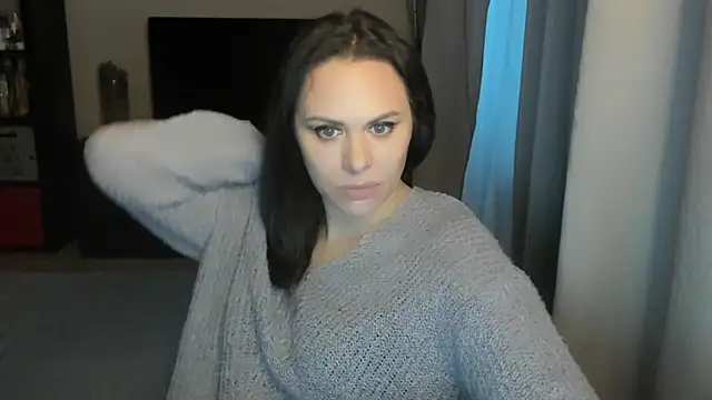 Snapshot of MollyCheiz chatting on February 25, 2026, 3:23 pm MollyCheiz online show from February 25, 2026, 3:23 pm