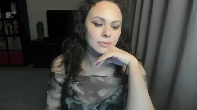 MollyCheiz online show from May 30, 2026, 9:31 pm