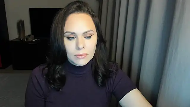 Snapshot of MollyCheiz chatting on October 28, 2025, 3:22 pm MollyCheiz online show from October 28, 2025, 3:22 pm