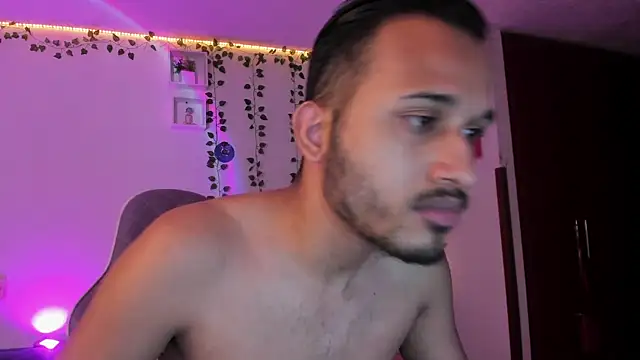 Raf brunette online show from January 8, 2025, 9:53 am