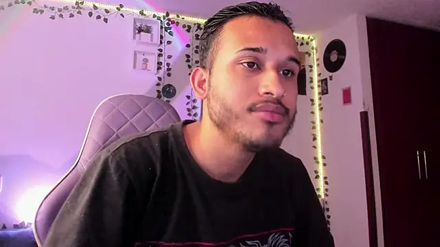 Raf brunette online show from January 29, 2025, 10:58 am